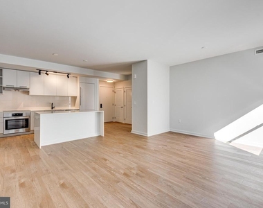 1625 Eckington Place Ne - Photo Thumbnail 12