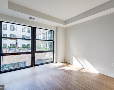 1625 Eckington Place Ne - Photo Thumbnail 15