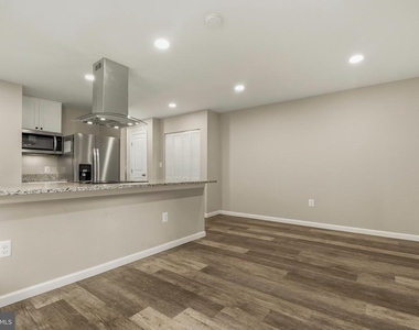 4117 Minnesota Avenue Ne - Photo Thumbnail 2