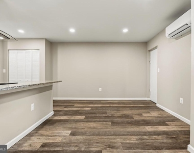 4117 Minnesota Avenue Ne - Photo Thumbnail 3