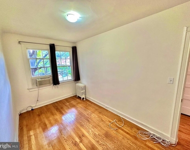 4422 Greenwich Parkway Nw - Photo Thumbnail 32