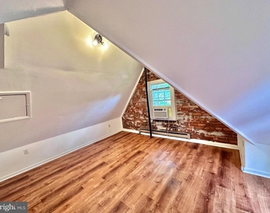 4422 Greenwich Parkway Nw - Photo Thumbnail 43