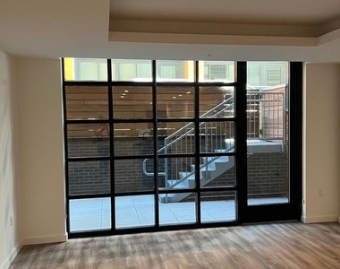 1500 Harry Thomas Way Ne - Photo Thumbnail 5