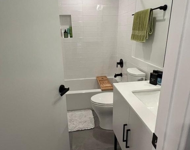 1500 Harry Thomas Way Ne - Photo Thumbnail 10