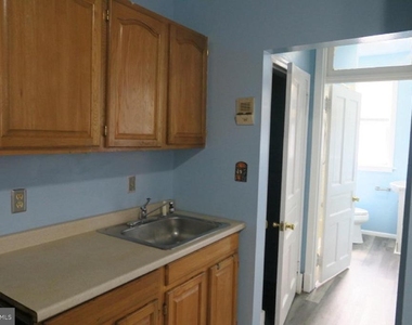 3545 10th Street Nw - Photo Thumbnail 2