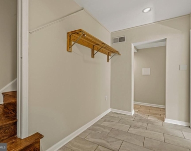 5036 Eastern Avenue Ne - Photo Thumbnail 12