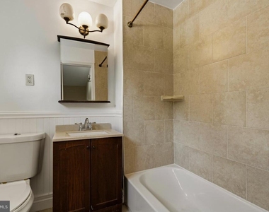 5036 Eastern Avenue Ne - Photo Thumbnail 8