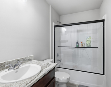 15185 Hanover Avenue - Photo Thumbnail 27