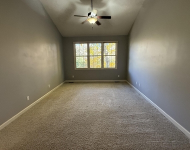 18145 Shoreline Court - Photo Thumbnail 26