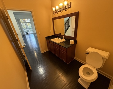 18145 Shoreline Court - Photo Thumbnail 11