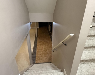 18145 Shoreline Court - Photo Thumbnail 32