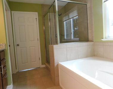 4251 Lilac Lane - Photo Thumbnail 23