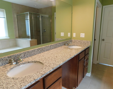 4251 Lilac Lane - Photo Thumbnail 22