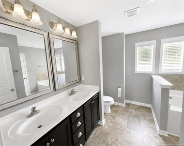 143 Ledgerbrook Lane - Photo Thumbnail 12