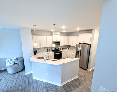 5723 Kalamata Drive - Photo Thumbnail 11