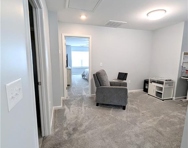 5723 Kalamata Drive - Photo Thumbnail 13