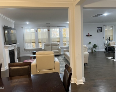 1205 Spring Wheat Court - Photo Thumbnail 11