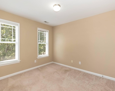 104 Hutson Lane - Photo Thumbnail 24