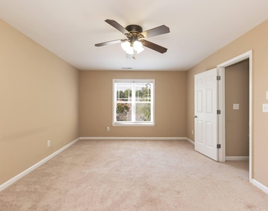 104 Hutson Lane - Photo Thumbnail 18