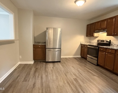 404 Canal Street Street - Photo Thumbnail 5