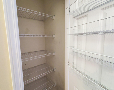 8206 City Loft Court - Photo Thumbnail 6