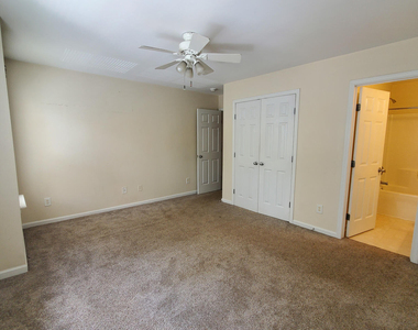 8206 City Loft Court - Photo Thumbnail 15