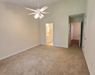 8206 City Loft Court - Photo Thumbnail 19