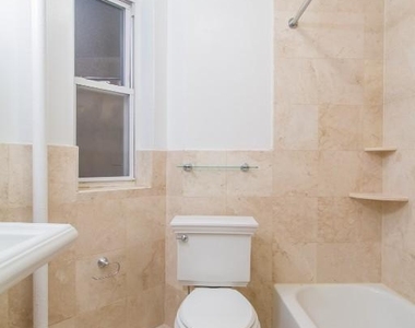 53 Leroy St., Unit 5d - Photo Thumbnail 4