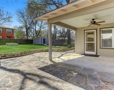 2513 Wilson St - Photo Thumbnail 14