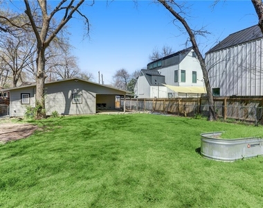 2513 Wilson St - Photo Thumbnail 13