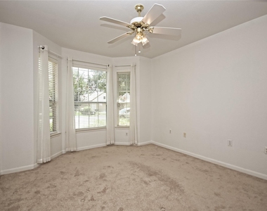 112 Bluebell Dr - Photo Thumbnail 19