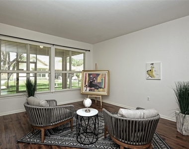 112 Bluebell Dr - Photo Thumbnail 6