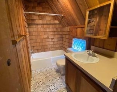 114 Topspin Dr - Photo Thumbnail 13