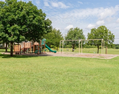 2571a Georgian Dr - Photo Thumbnail 15