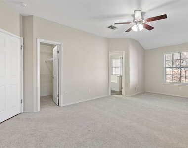 3812 Eagles Nest St - Photo Thumbnail 17