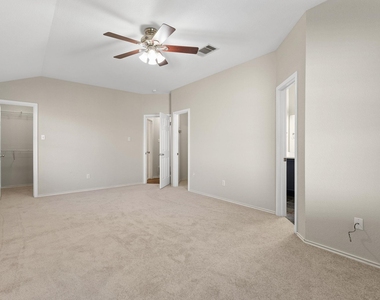 3812 Eagles Nest St - Photo Thumbnail 16