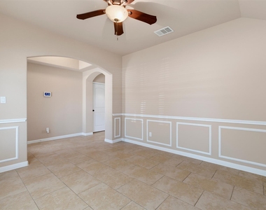 6033 Roma St - Photo Thumbnail 19