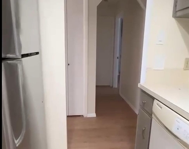 11510 Oak View Dr - Photo Thumbnail 8