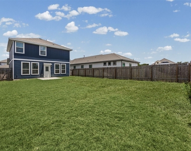 6915 Tiznow Ln - Photo Thumbnail 22