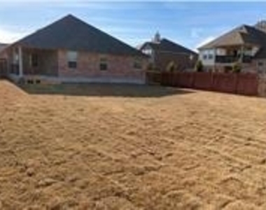 1108 Laceflower Ln - Photo Thumbnail 28