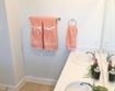 1108 Laceflower Ln - Photo Thumbnail 20