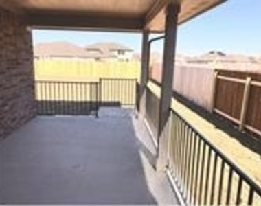 1108 Laceflower Ln - Photo Thumbnail 33