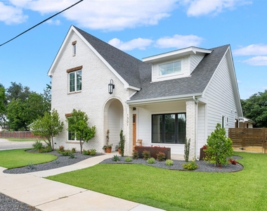 1301 West St - Photo Thumbnail 1