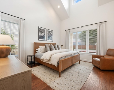 1301 West St - Photo Thumbnail 18