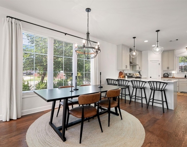 1301 West St - Photo Thumbnail 9
