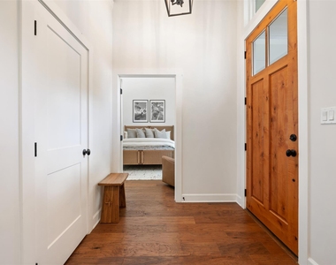 1301 West St - Photo Thumbnail 16