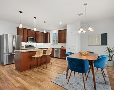 129 Purple Heart Dr - Photo Thumbnail 5