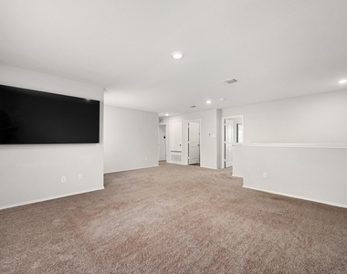 129 Purple Heart Dr - Photo Thumbnail 15