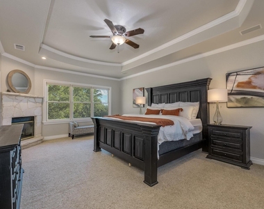 813 Moonlight Bay Dr - Photo Thumbnail 18