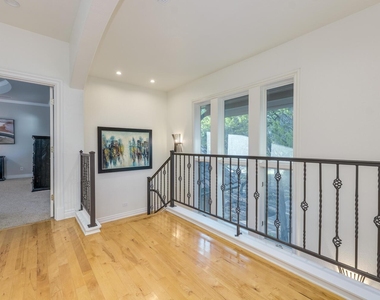 813 Moonlight Bay Dr - Photo Thumbnail 27